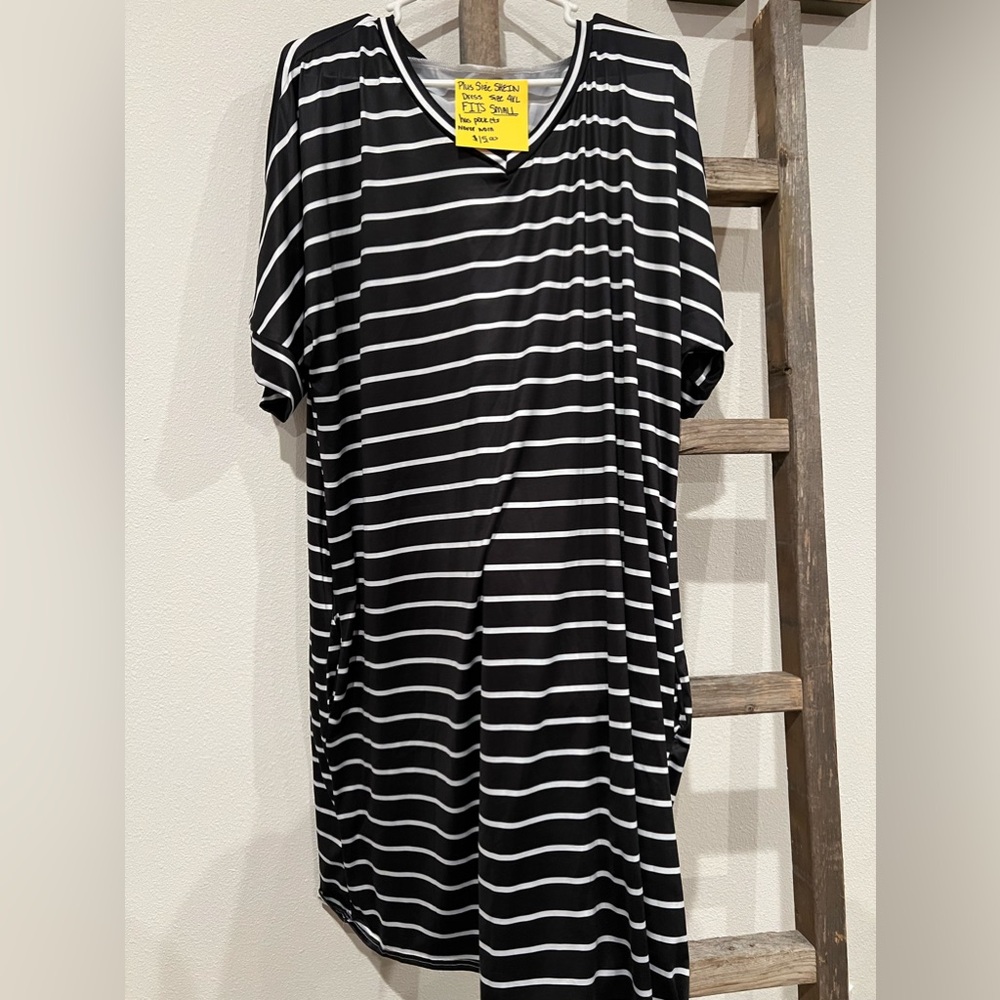 SHEIN striped navy blue dress